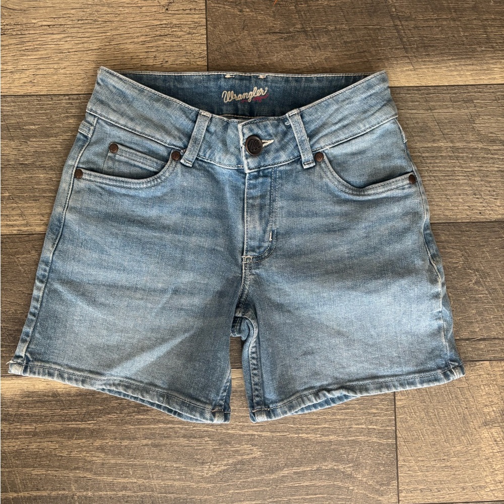 Wrangler Blue Jean Shorts Classic Denim Style